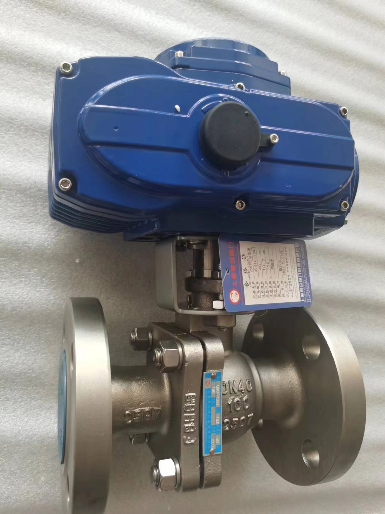 늄��p������y